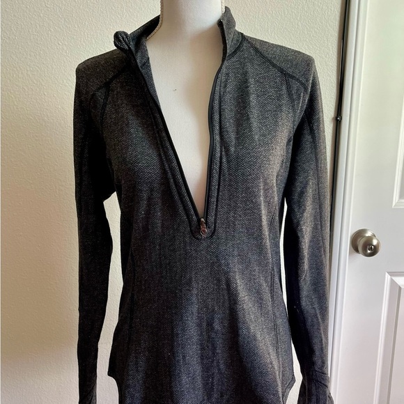 Lululemon spot jacket M - Picture 9 of 9